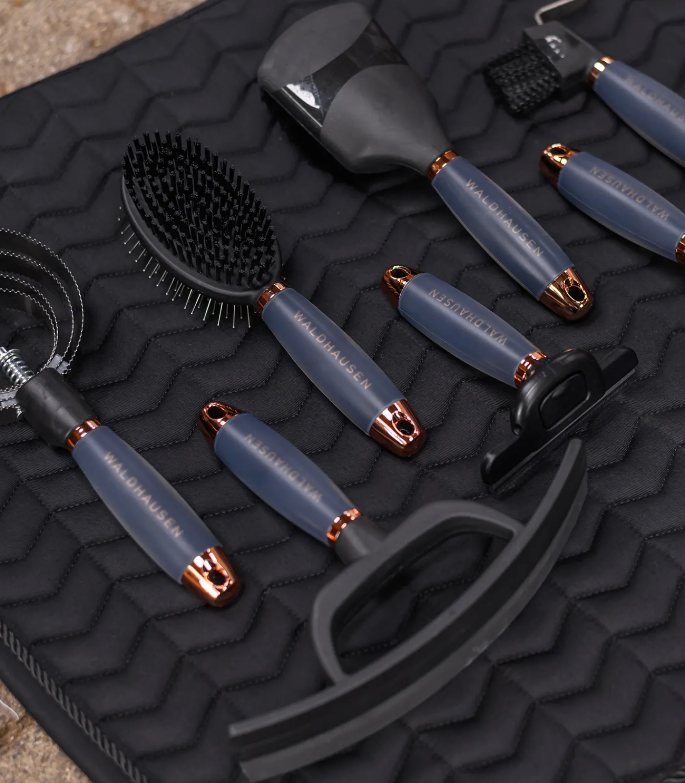 Waldhausen Hundebedarf|Putzzeug>Fellwechselkamm mit Gelgriff, L