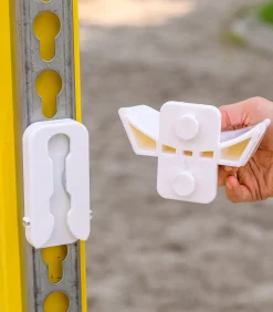 Waldhausen Reitplatz|Bodenarbeit></noscript>Stangenauflage für Oxer