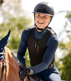 SWING Reithelme></noscript>Reithelm H24 Lady Shine